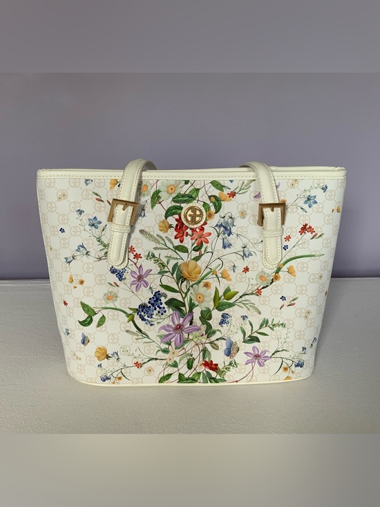 Giani Bernini Handbags - Giani Bernini Floral Signature Tote Shoulder Bag White Multicolor